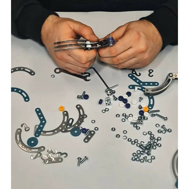 Zestaw konstrukcyjny Mały Konstruktor Dinozaury Velociraptor - obrazek 8