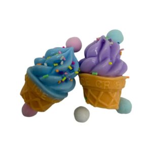 Gniotek lody z kuleczkami