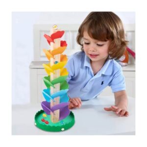 Drewniana wieża z wirującą kuleczką