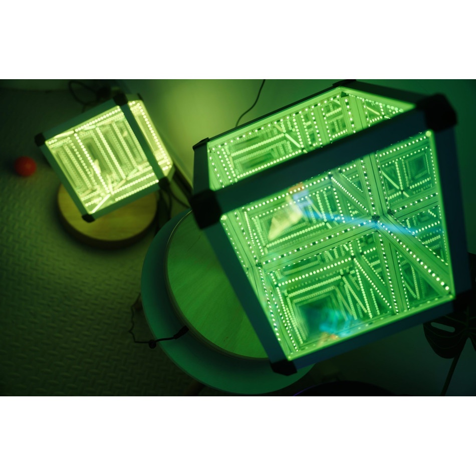 Kostka nieskończoności LED 25 cm - obrazek 2