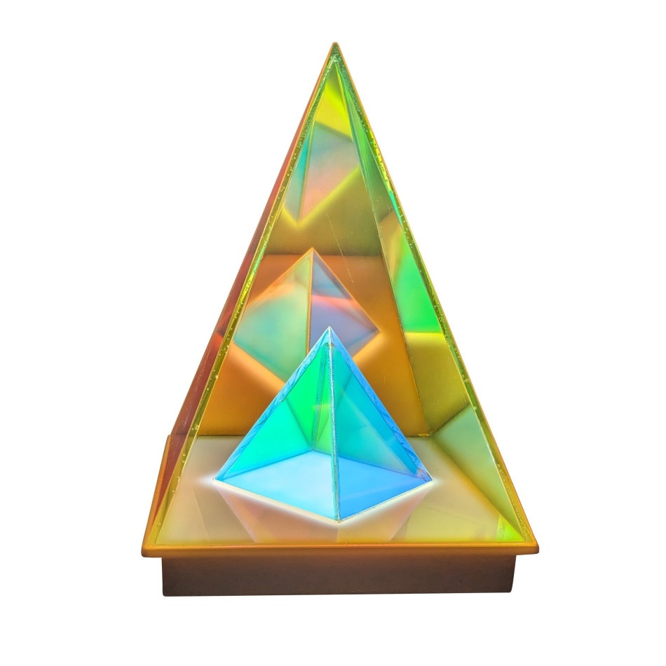Świetlisty trójkąt 3D - obrazek 3